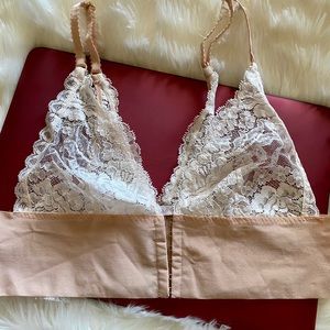 Two Lace Bras • Stella McCartney & Heidi Klum